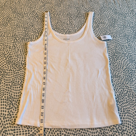 Old Navy | First-Layer Rib Knit Tank Tops, White and Maroon - Picture 3 of 11